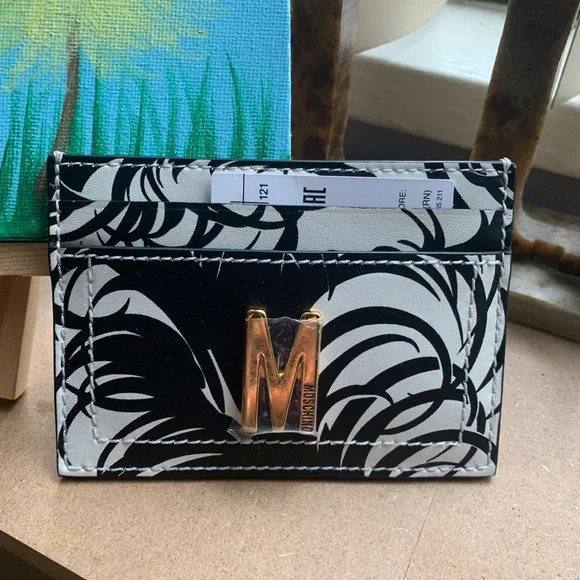 Authentic MOSCHINO stripes design Leather Logo card case - Picture 1 of 10